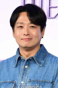 Пэ Хёнджин (Bae Hyun Jin)